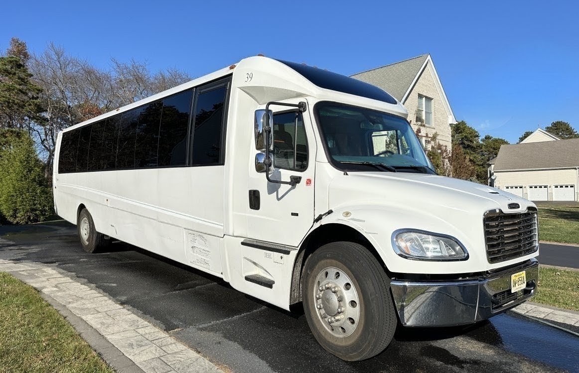 Well-Maintained 2019 Freightliner M2 Shuttle Bus