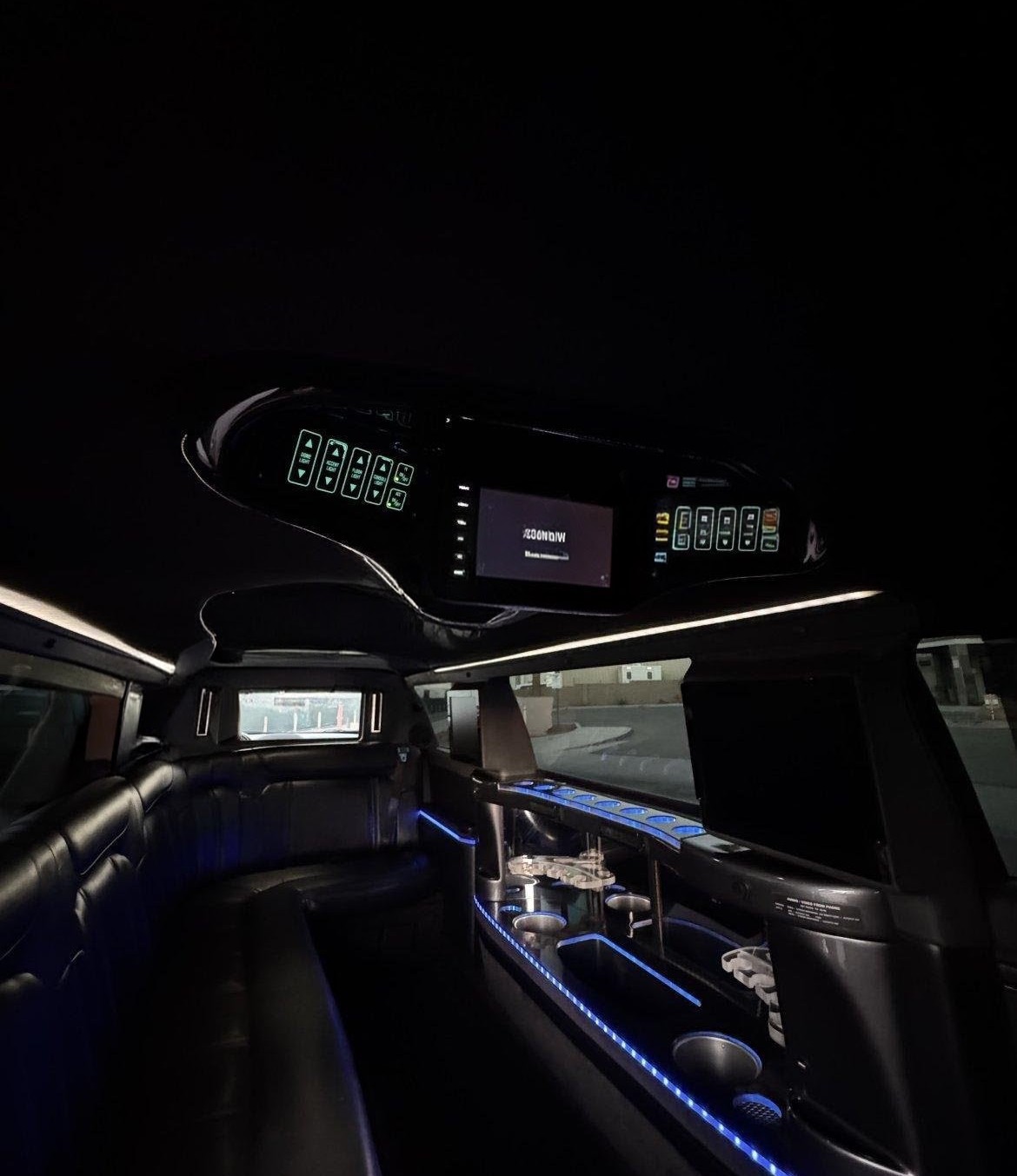 2018 Lincoln MKT - Royal Coach Builder Limousine