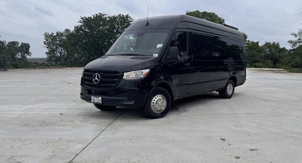 2023 Mercedes-Benz Sprinter High Roof