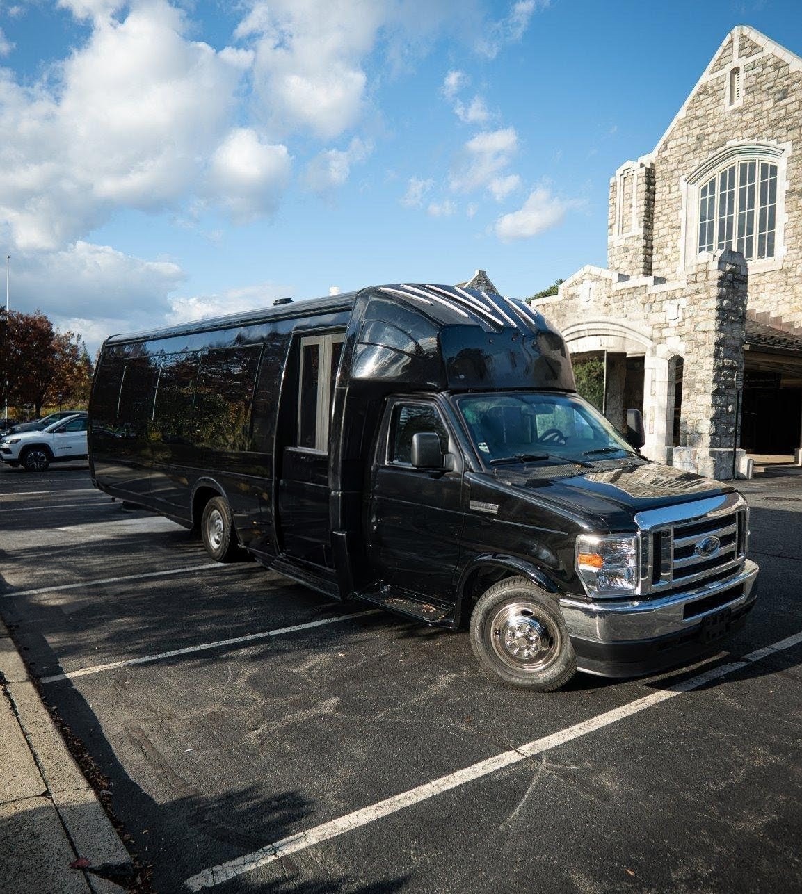 2023 Ford E-450 VIP Limo Bus with Premium Interior