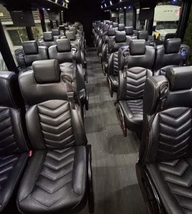 2020 Freightliner M2 Supercoach XL – Premium Shuttle Bus