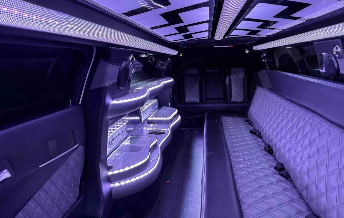 2021 Chrysler 300 Stretch Limousine