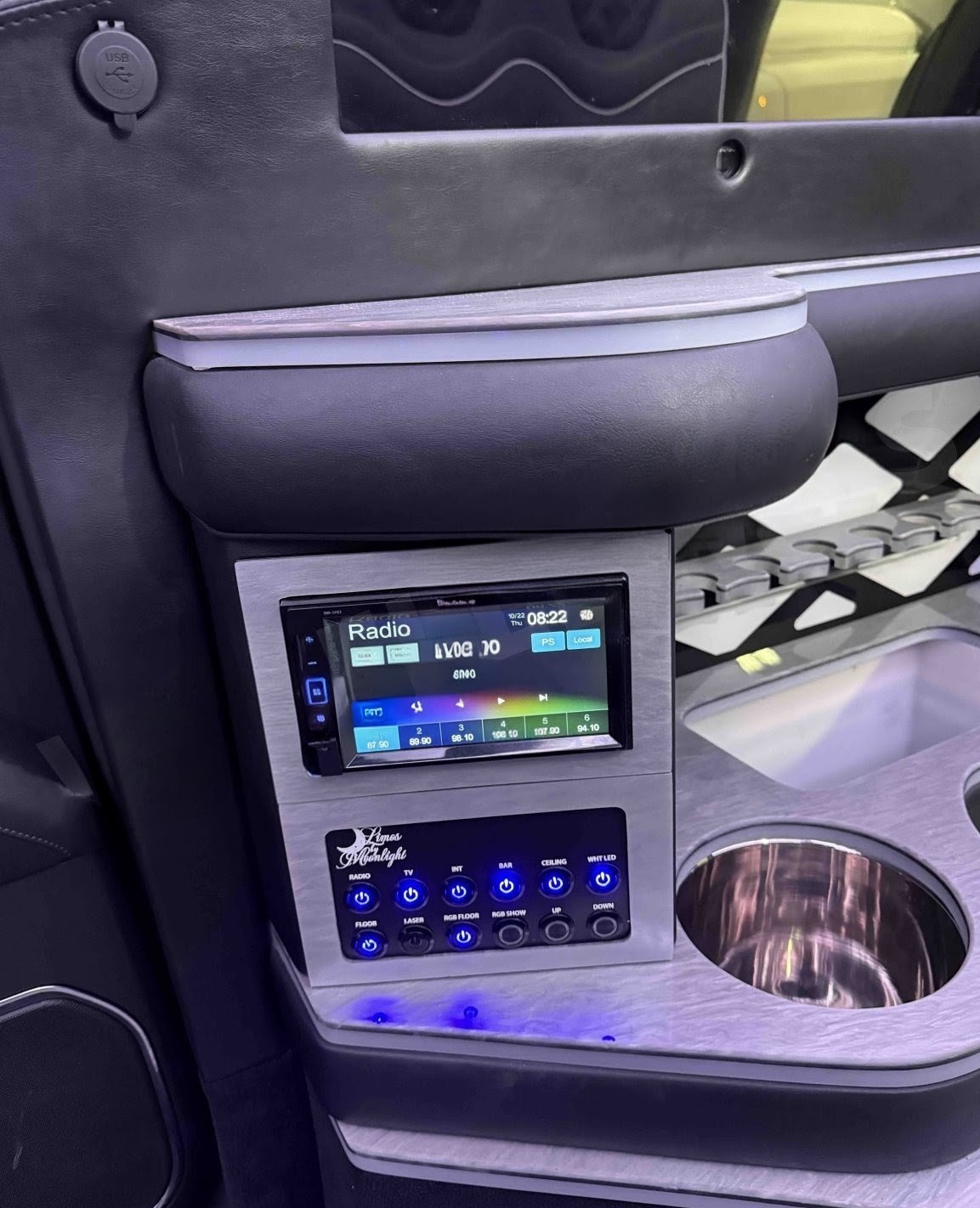 2021 Chrysler 300 Stretch Limousine