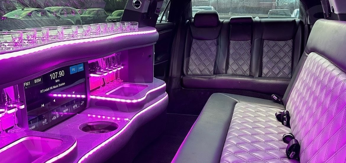 2021 Chrysler 300 Stretch Limousine