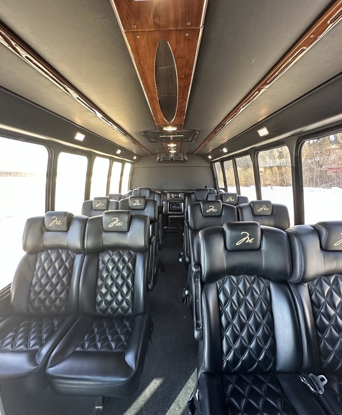Reliable 2013 Chevrolet 4500 Turtle Top Diesel Shuttle Bus