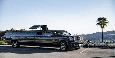 Luxury 20-Passenger 2017 GMC Denali Limousine – Excellent Condition