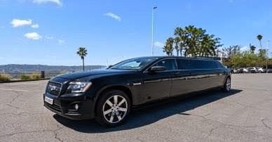 Premium 2020 Chrysler 300 Tiffany Limousine