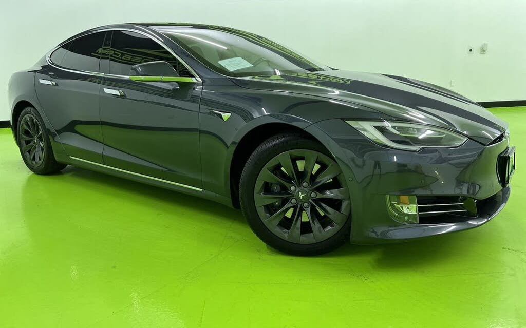 2017 Tesla Model S100 Sedan