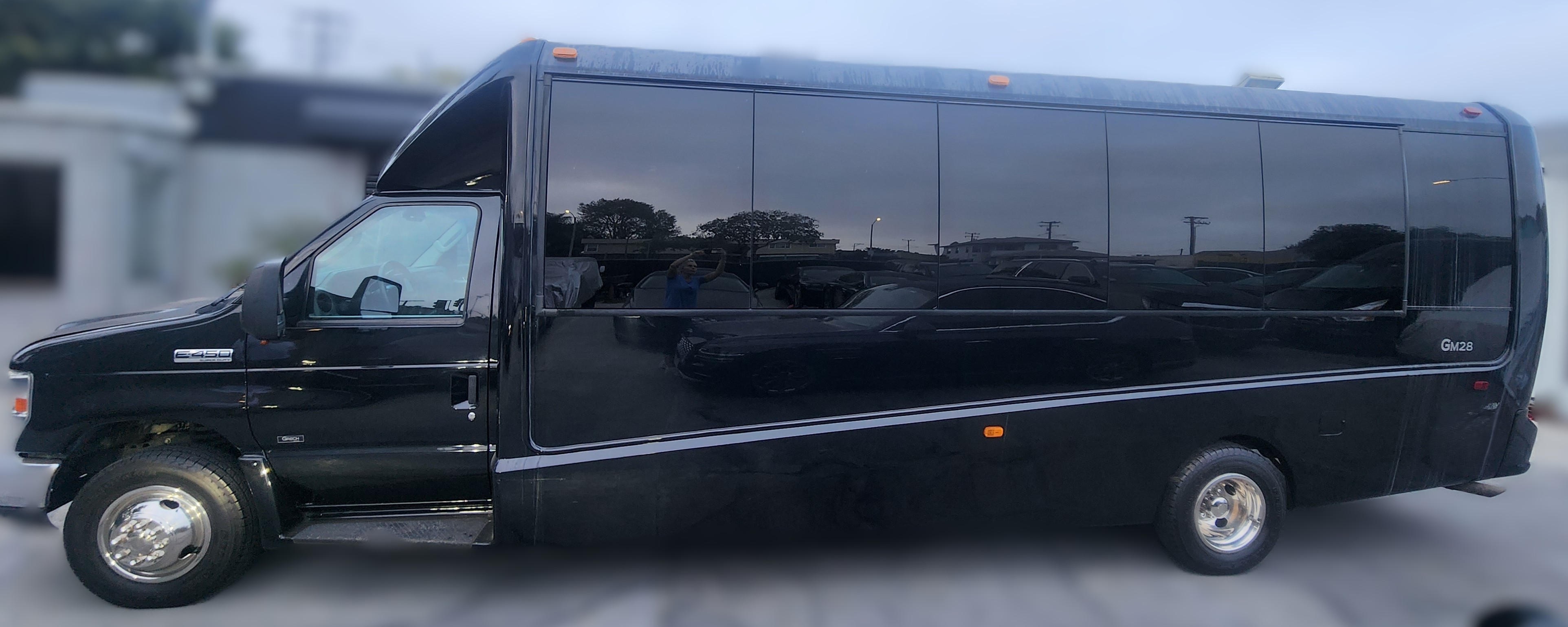 Ford E-450 2017
