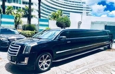 Luxury 2015 Cadillac Escalade Limousine – Excellent Condition
