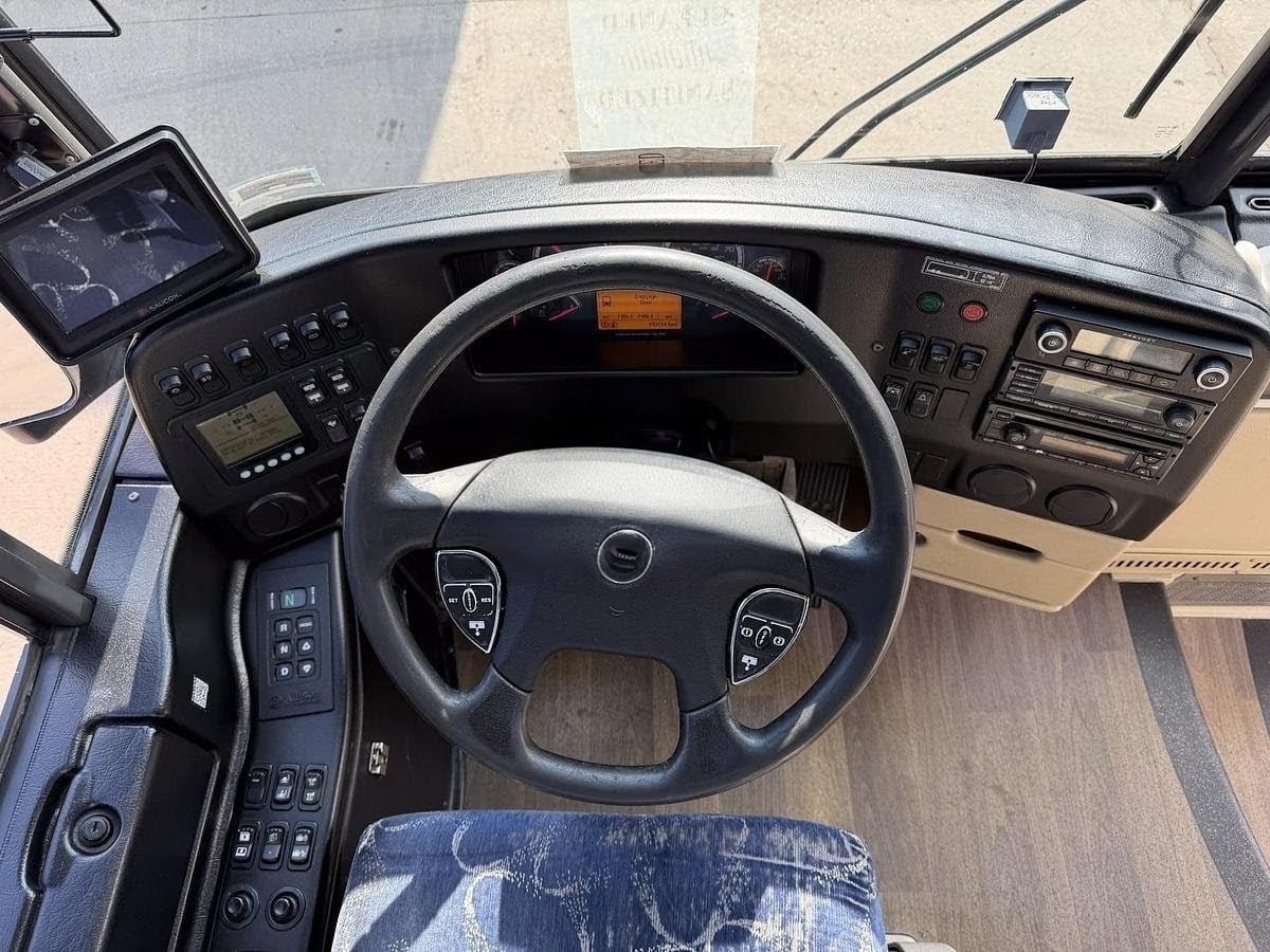2017 Prevost H345 Charter Bus