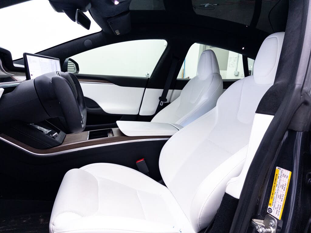 2023 Tesla Model S Sedan