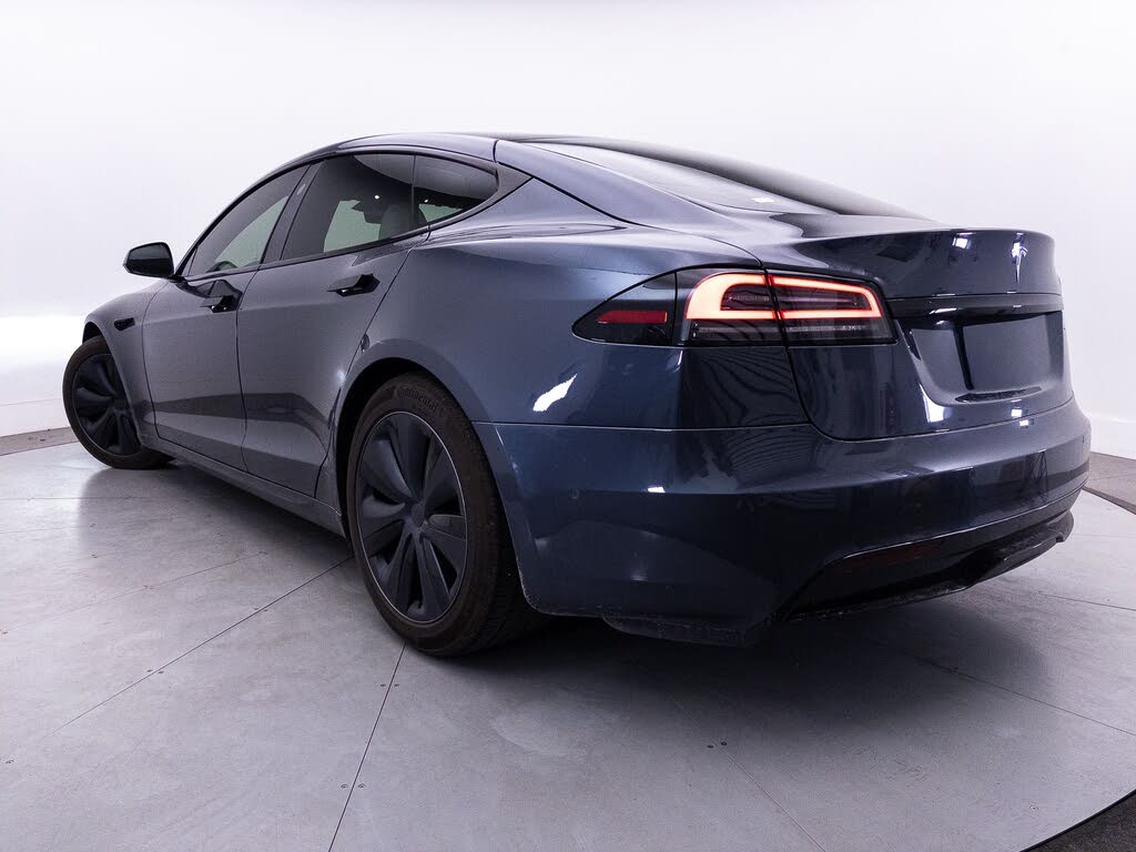 2023 Tesla Model S Sedan