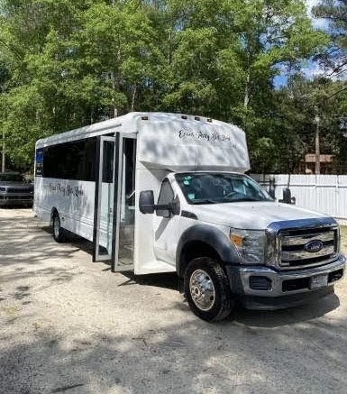 Luxury 28-Passenger 2015 Ford F550 Limo Bus