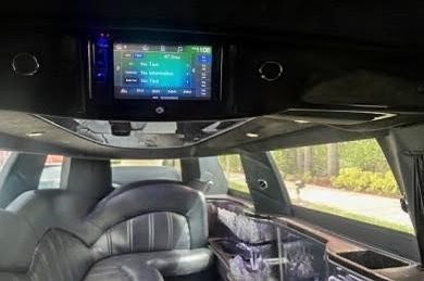 Luxury 2015 Lincoln MKT 10-Passenger Stretch SUV Limousine