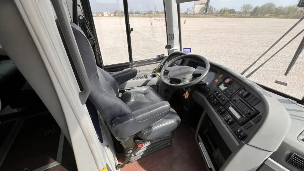 2018 Volvo 9700 Charter Bus
