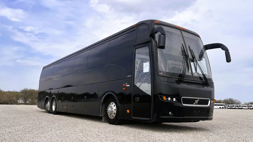 2018 Volvo 9700 Charter Bus