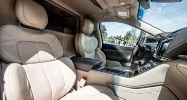 Luxury 2017 Lincoln Continental Stretch Limousine