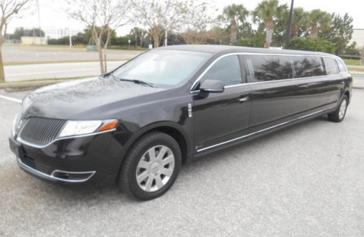 2015 Lincoln MKT SUV Stretch Limo