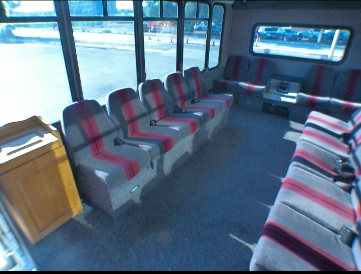2007 Ford E-350 Shuttle Bus