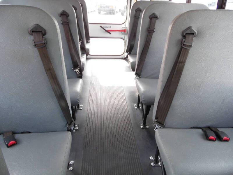 2015 Ford Transit Passenger Van