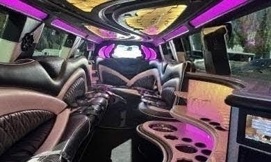 Premium 18 Passenger 2015 Infiniti QX80 Stretch Limousine