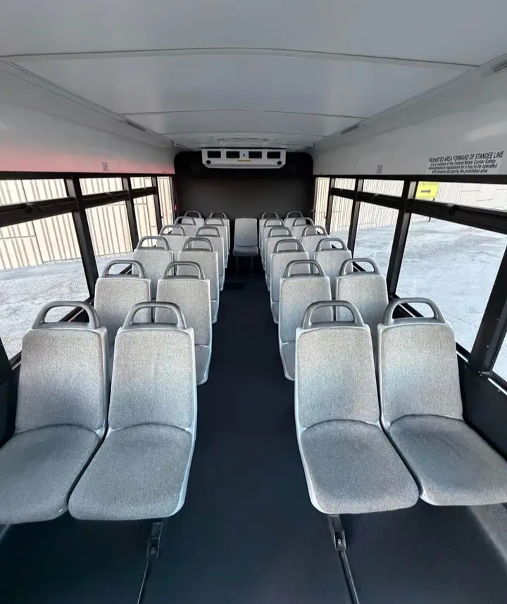 2016 Ford E-450 Shuttle Bus