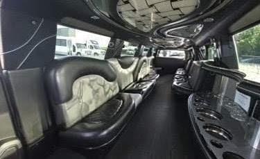 2016 Chevrolet Suburban Luxury Limousine – Excellent Condition