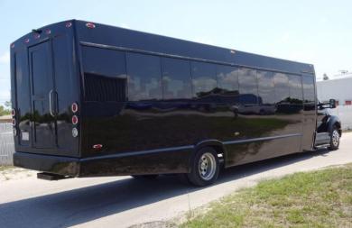 Reliable 37-Passenger 2011 Ford F650 Shuttle Bus