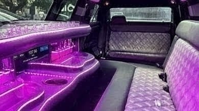 2021 Chrysler 300 Stretch Limousine – 10 Passenger Luxury Limo