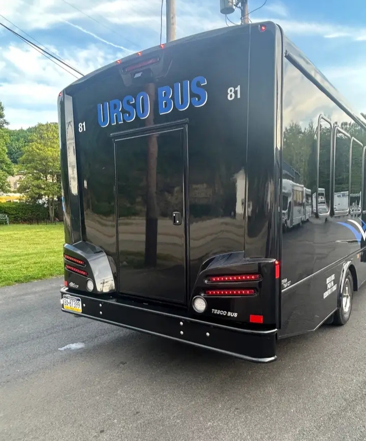 2025 Ford E-450 Shuttle Bus