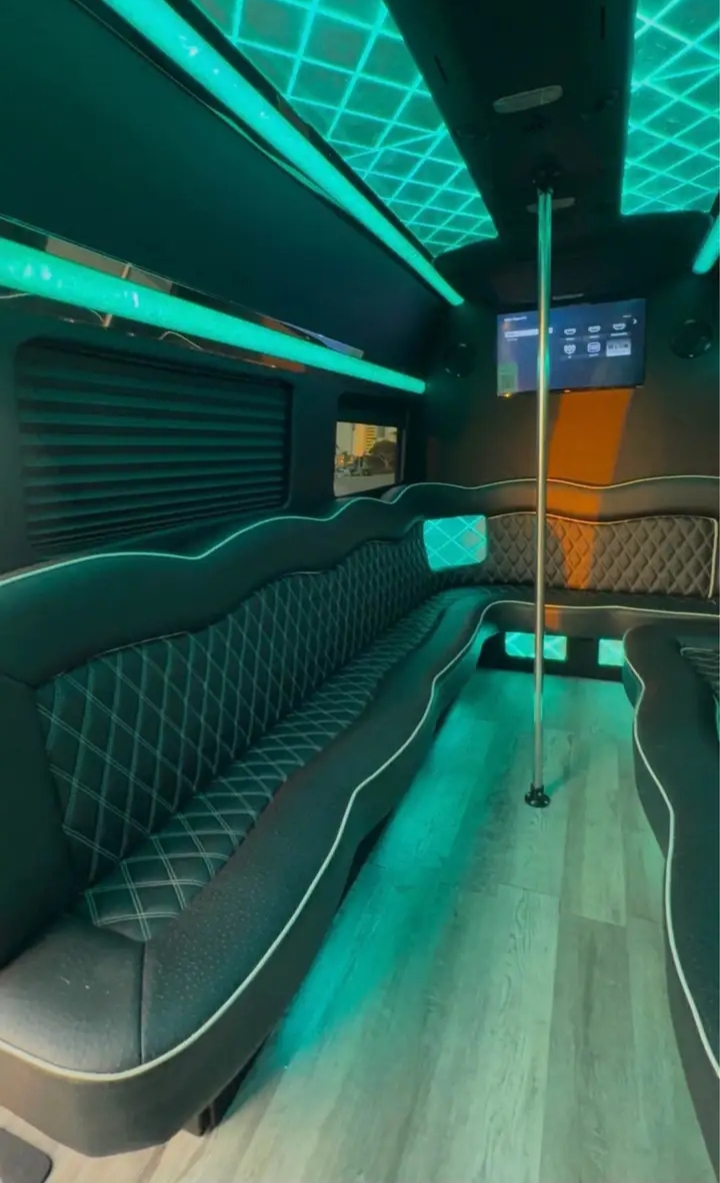 2024 Mercedes Benz Sprinter