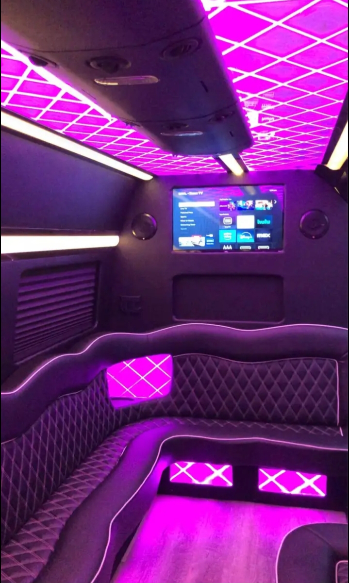 2024 Mercedes Benz Sprinter
