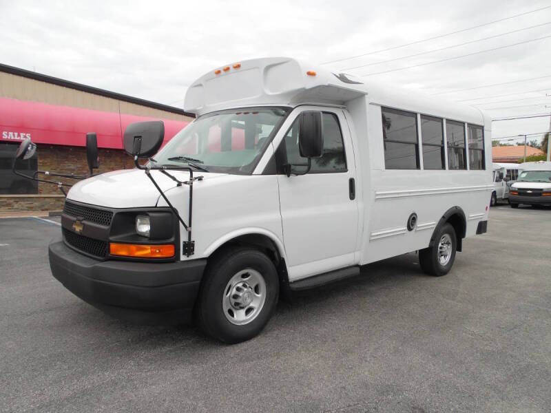 2017 Chevrolet Express 3500