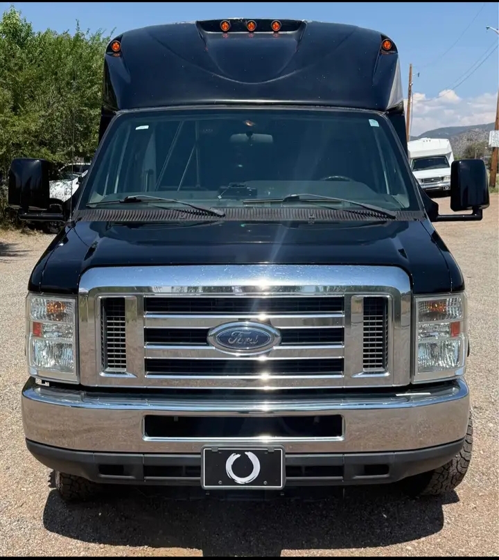 2013 Ford E-350 Van Terra
