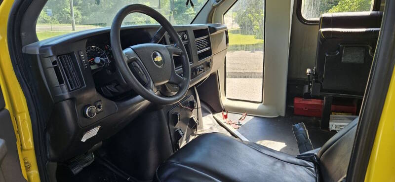 2014 Chevrolet 4500 Shuttle Bus