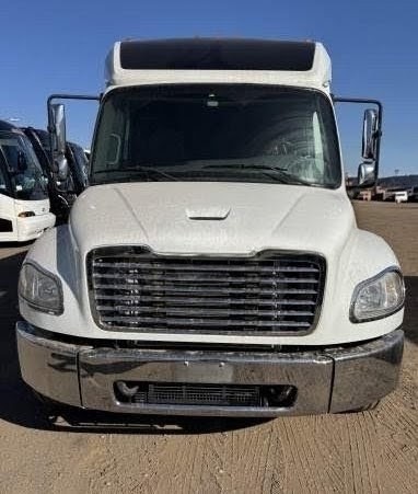 2018 Freightliner M2 Shuttle Bus – Spacious Interior & Serviced A/C