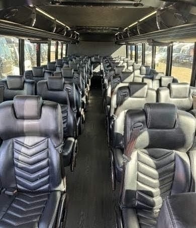 2018 Freightliner M2 Shuttle Bus – Spacious Interior & Serviced A/C