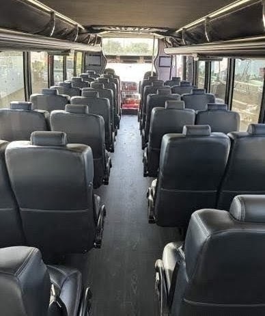 2018 Freightliner M2 Shuttle Bus – Spacious Interior & Serviced A/C