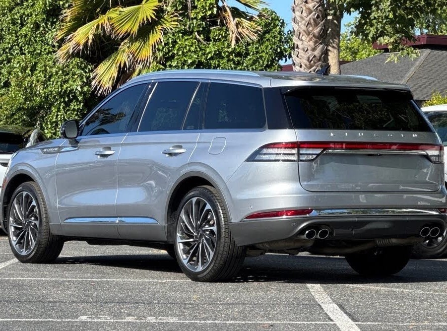 2021 Lincoln Aviator Reserve AWD