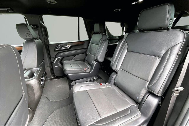 2025 GMC Yukon Denali 4WD – Premium SUV with 6.2L V8