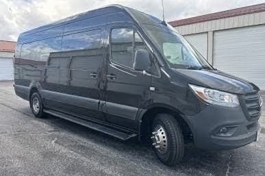 2024 Mercedes-Benz Sprinter 3500 – Premium 15-Passenger Van