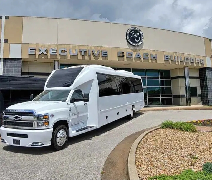 2026 Chevrolet Silverado 6500 Limo Bus