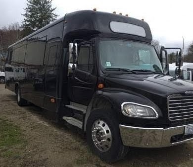 2011 Freightliner M2 Limo Bus with Premium Interior