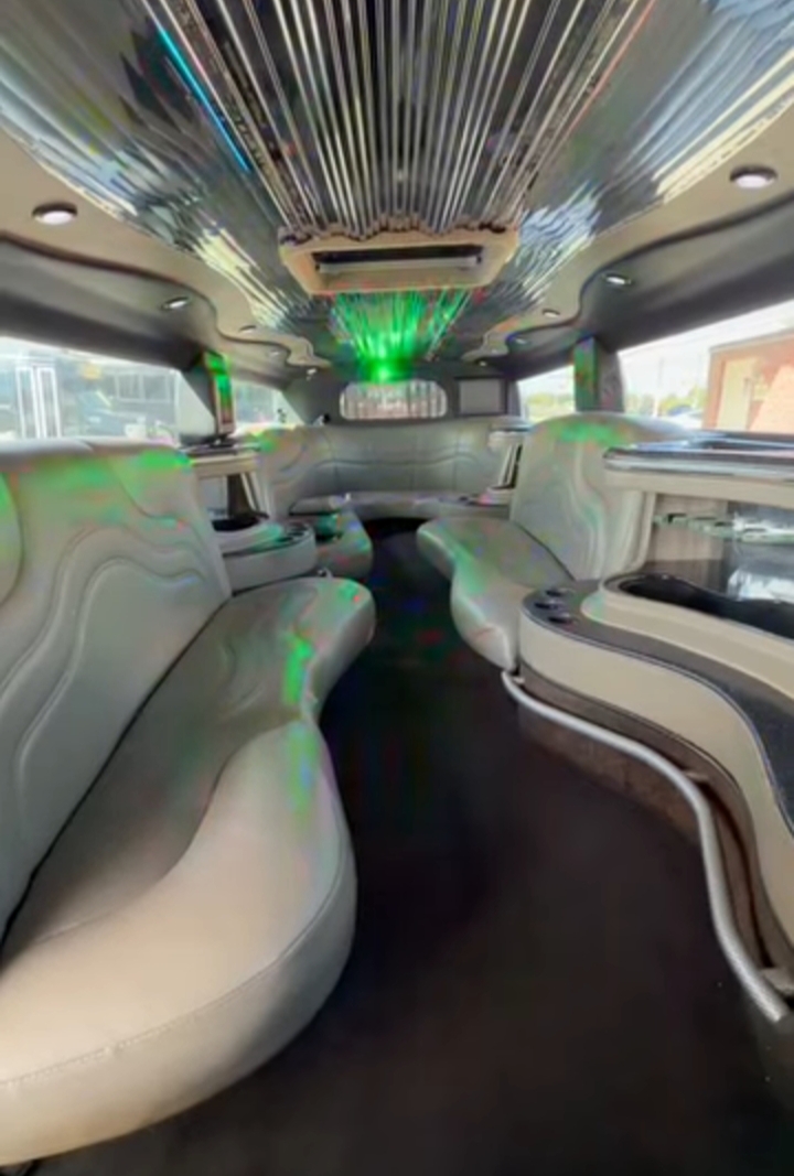 2006 Hummer H2 Limousine