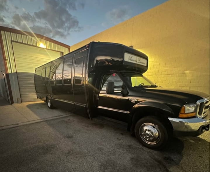 2000 Ford F-550 Party Bus