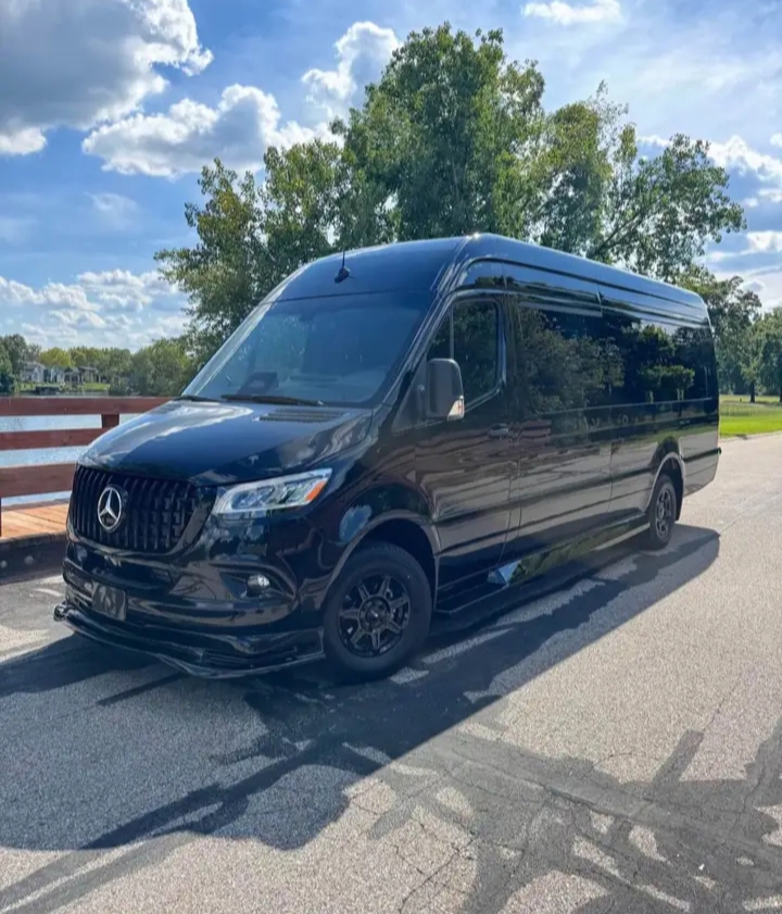 2025 Mercedes Benz Sprinter