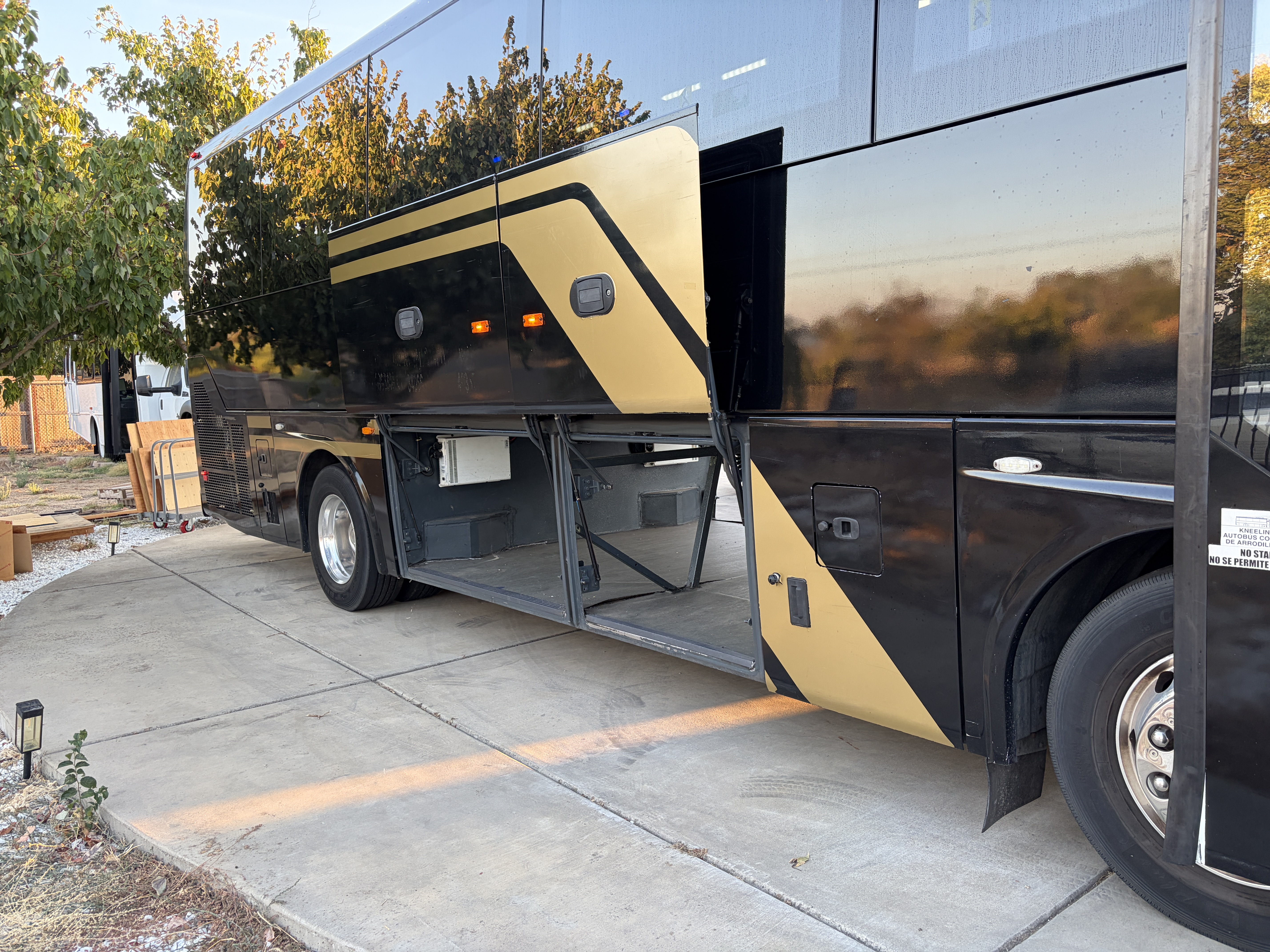 2016 Temsa TS-30 Motorcoach