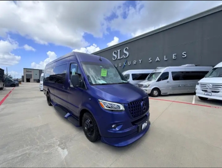 2025 Mercedes Benz Sprinter
