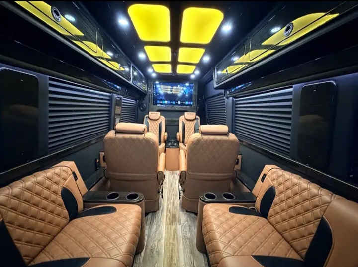 2025 Mercedes Benz Sprinter